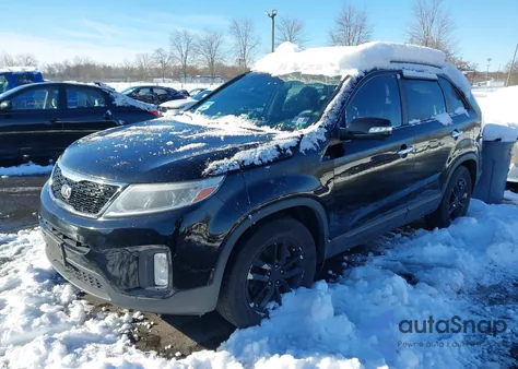 2015 Kia Sorento Lx из США, поврежденный, VIN 5XYKT4A67FG649291